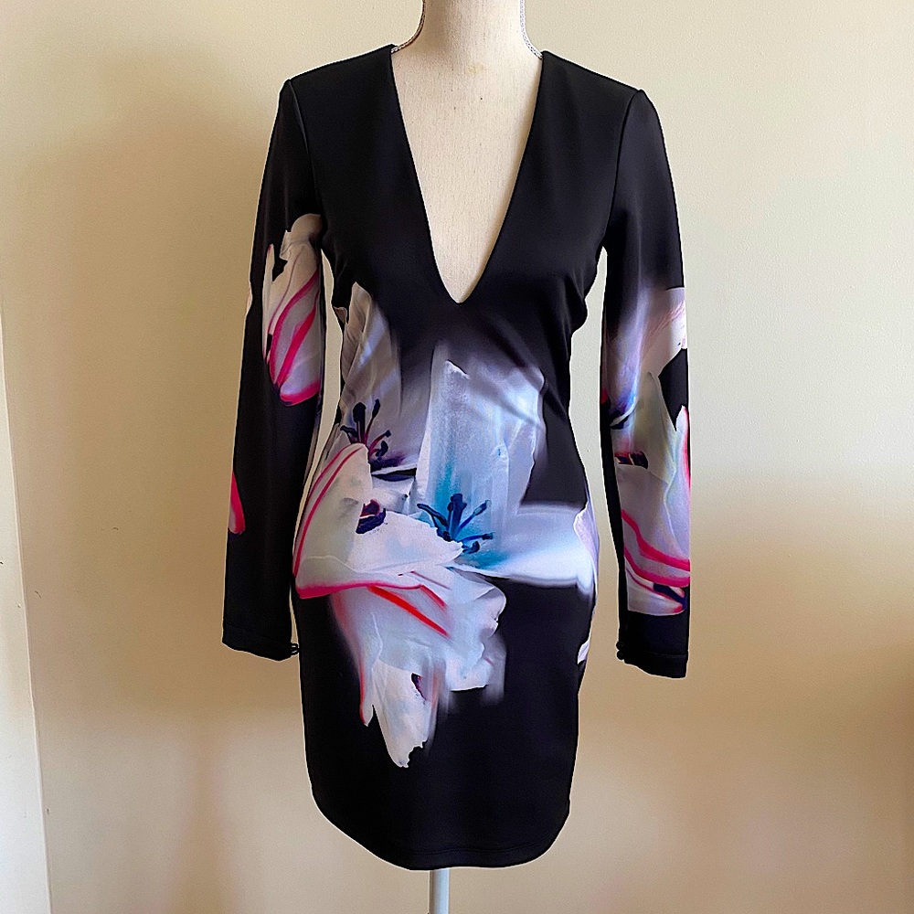 Bebe dress